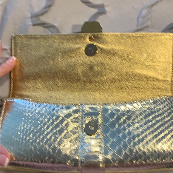 Michael Kors buckle genuine Python gold clutch - Picture 3 of 10